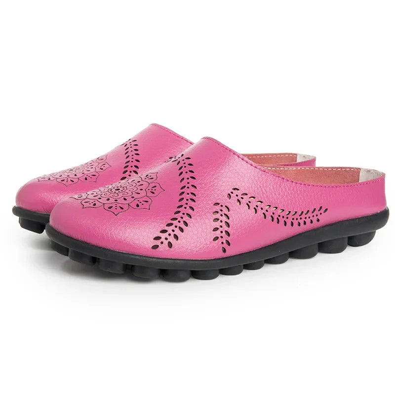 Relaxed Harmony Hollow Casual Slippers