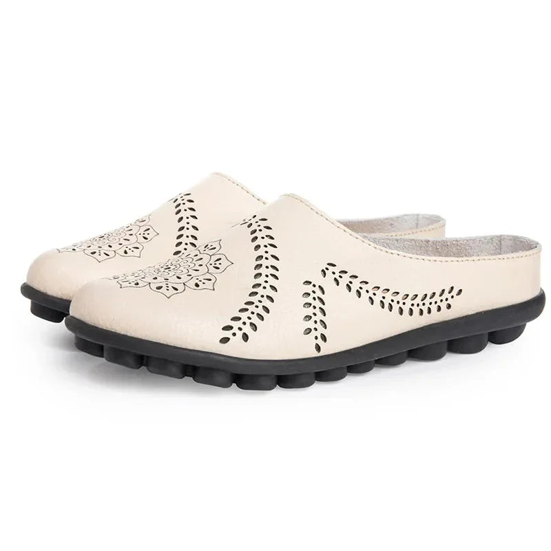 Relaxed Harmony Hollow Casual Slippers