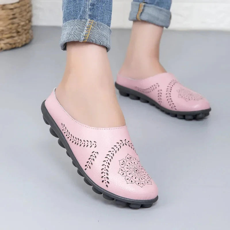 Relaxed Harmony Hollow Casual Slippers