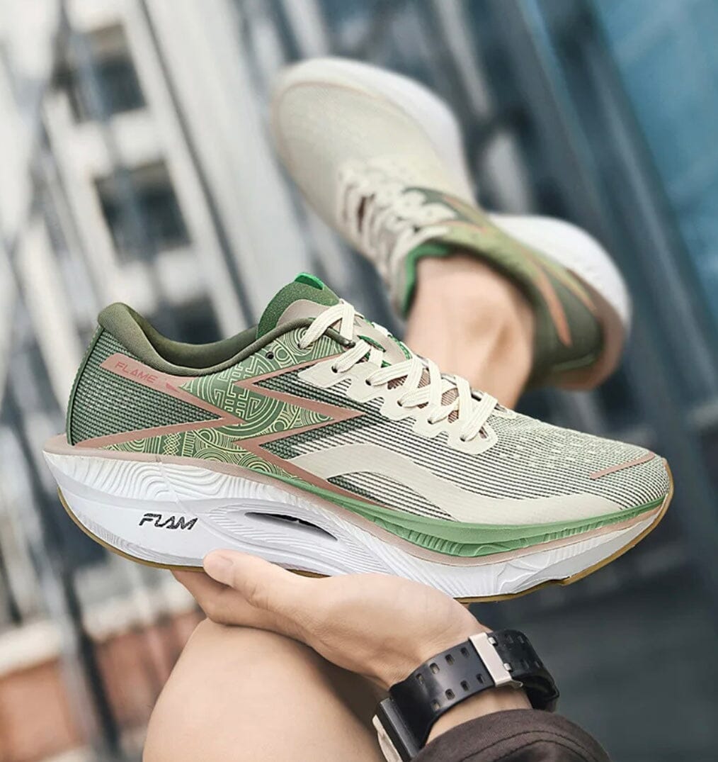 VeloSpark X – Premium Performance Sports Sneakers Featuring Carbon Plate Technology